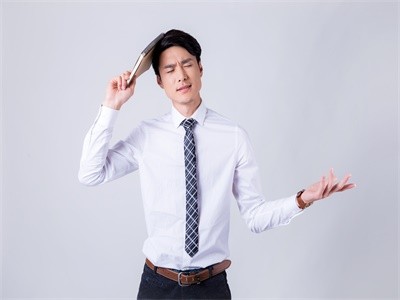 想要出國，簽證應(yīng)該在哪里申請(qǐng)？